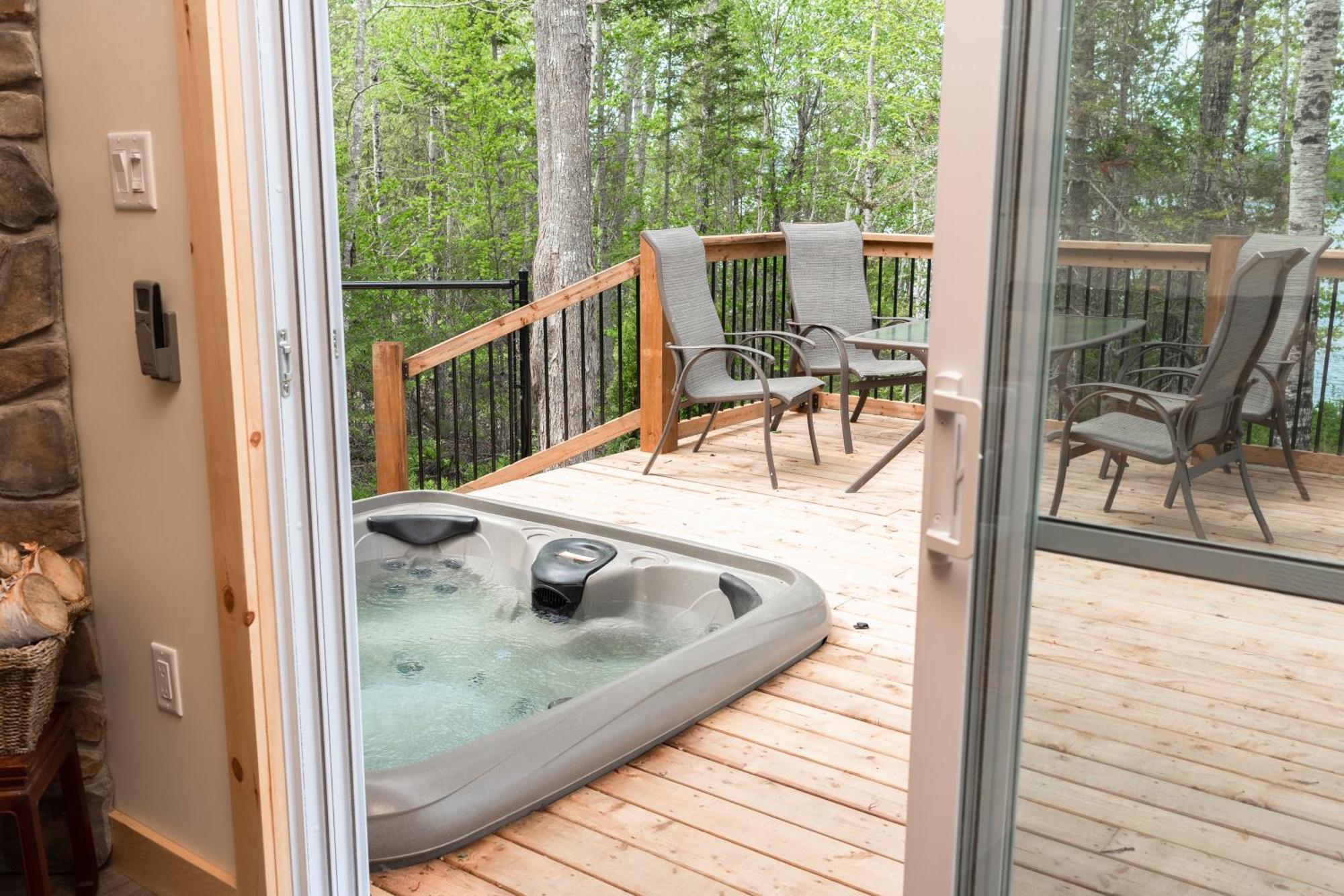 Woodhaven - Seaside Accommodations Waweig الغرفة الصورة